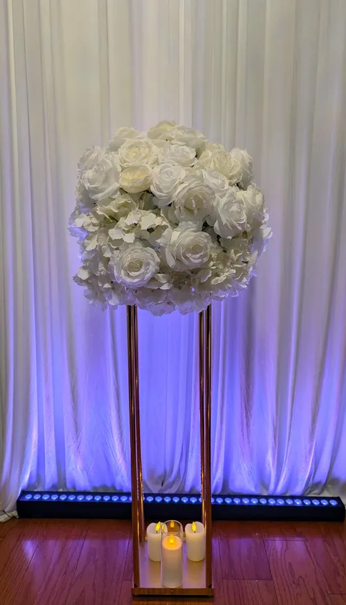 Gold Short Stand with Floral