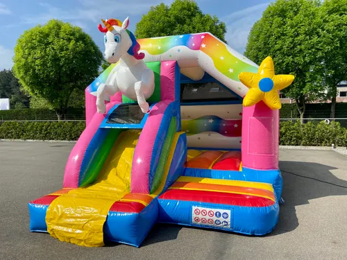 Unicorn thema springkasteel