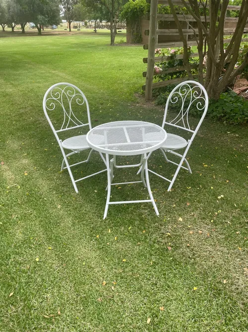 Signing Table & Chairs