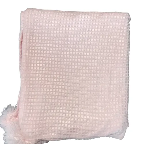 Pink pom pom throw