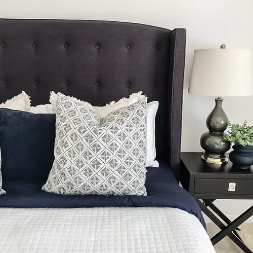 White Coverlet Bedding Set (B)