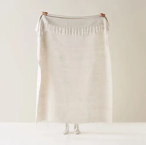 Caspian white Throw 130 x 170cm