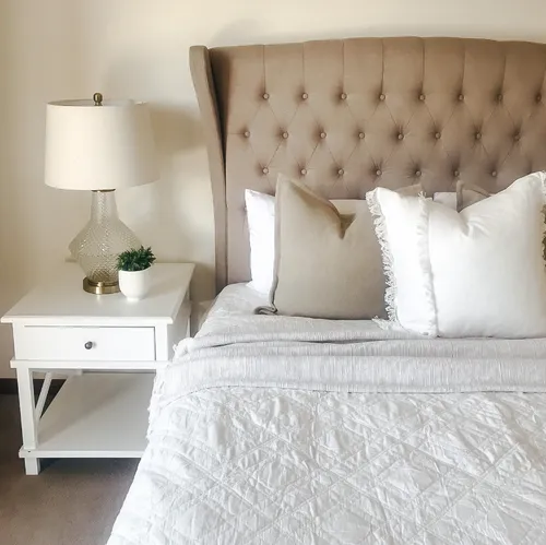 White Coverlet Bedding Set (D)