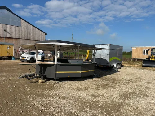 Getränkewagen / Ausschankwagen Bitburger