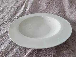 Suppenteller / tiefer Teller
