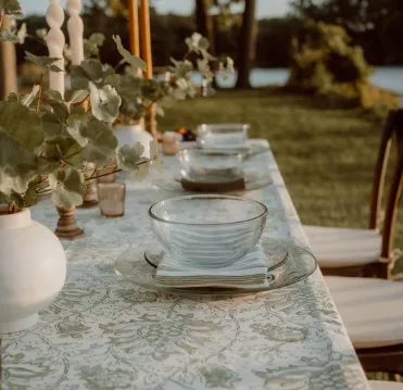 Clear Dinnerware Set