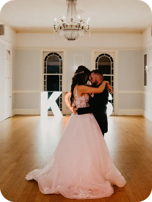 The Classic Glam Experiance Wedding Package