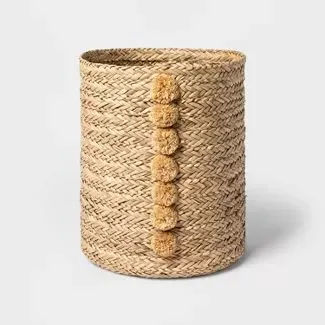 Small Braided Seagrass Round Basket Natural