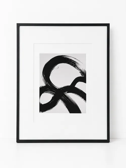 Simple Black Photo Frame - 16