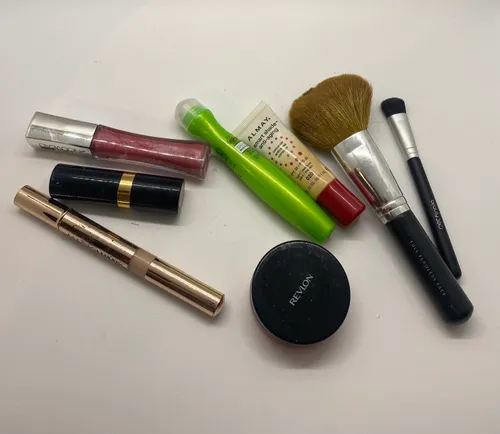 Assorted Makeup 