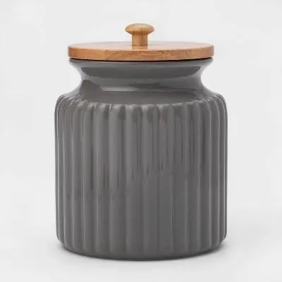Ribbed Food Storage Canister