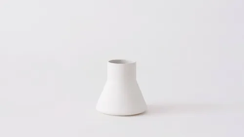 Alfred Vessel Vase - White