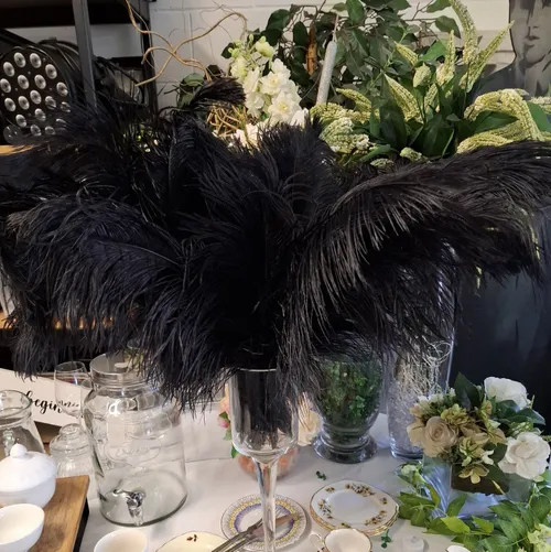 Ostrich Feathers -Black (Large) (per feather)
