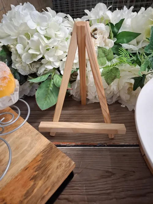 Easel Small Wooden 18cmH