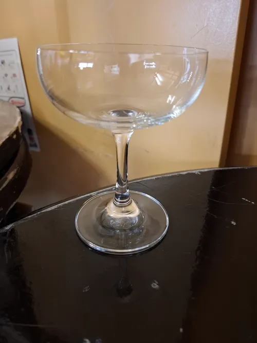 Champagne/ Cocktail Saucer Glass - Vintage