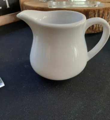 Jug Small White 170ml (must be returned rinsed)