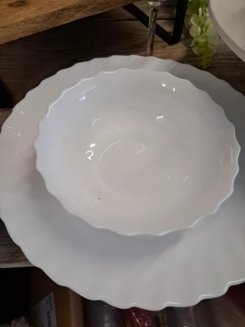 Dessert Bowl White Arcoroc (must be returned rinsed)