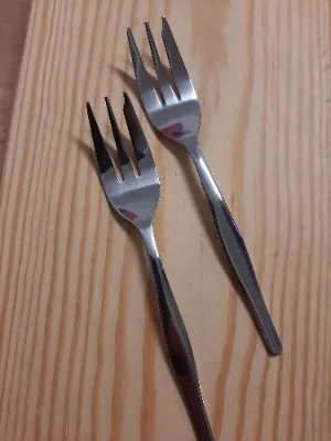 Cake / Entrée Fork (must be returned rinsed)