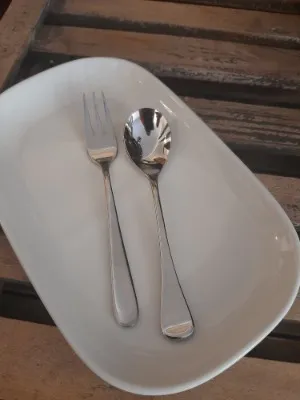 Entree Plates 13cmw x 21cml (must be returned rinsed)