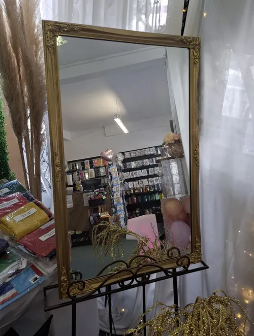 Gold Mirror 520mm (W) x 830mm (H)