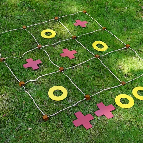 Giant Tic Tac Toe 