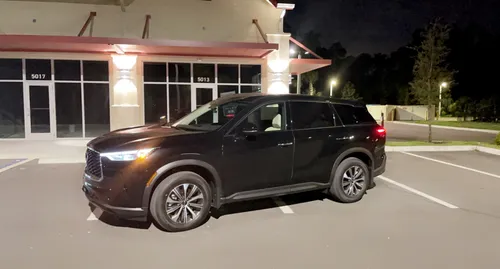 Infiniti 