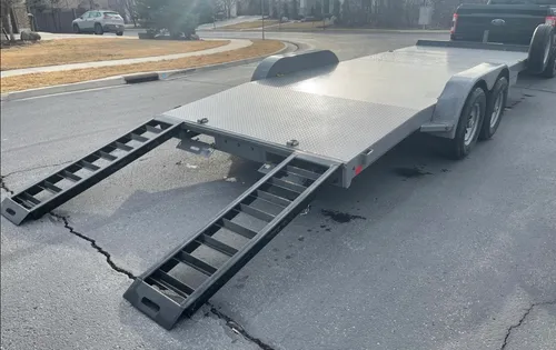 20' Diamond C Trailer