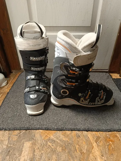Síbakancs (2453) 25.5 / 39 296mm Salomon Cruise