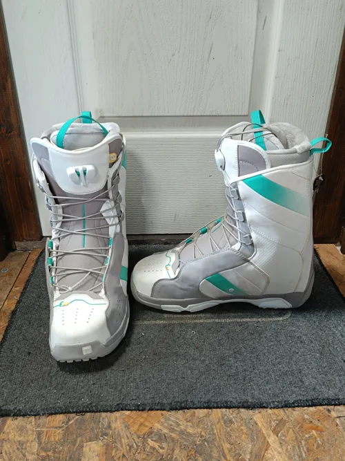 Snowboard bakancs (2291) 31.0 salomon