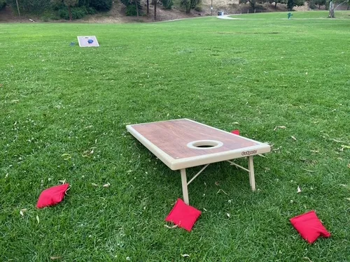Backyard Cornhole