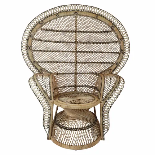 peacock chair princess