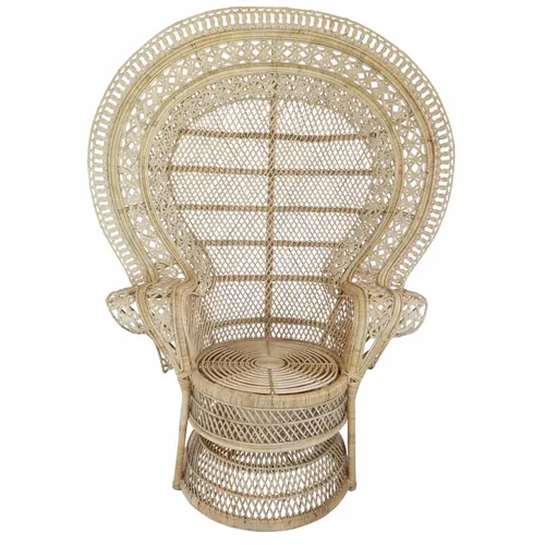 peacock chair woven 
