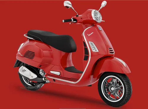 Vespa GTS 310cc, model 2025, with trunk and windshield (if needed)