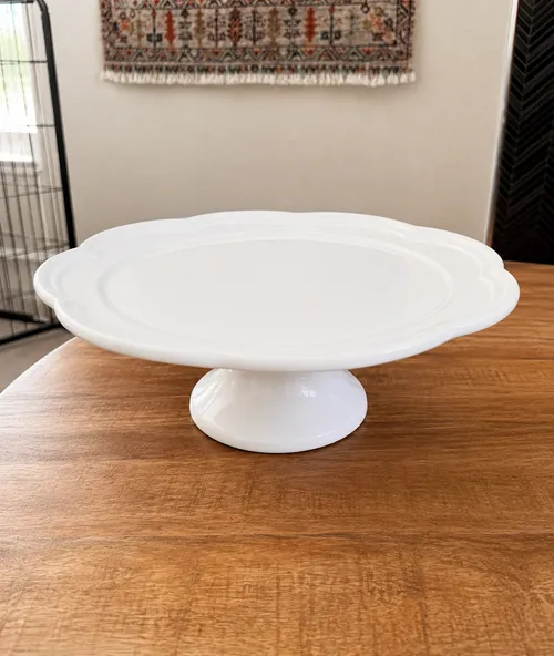 White Pedestal Cake Stand (A)
