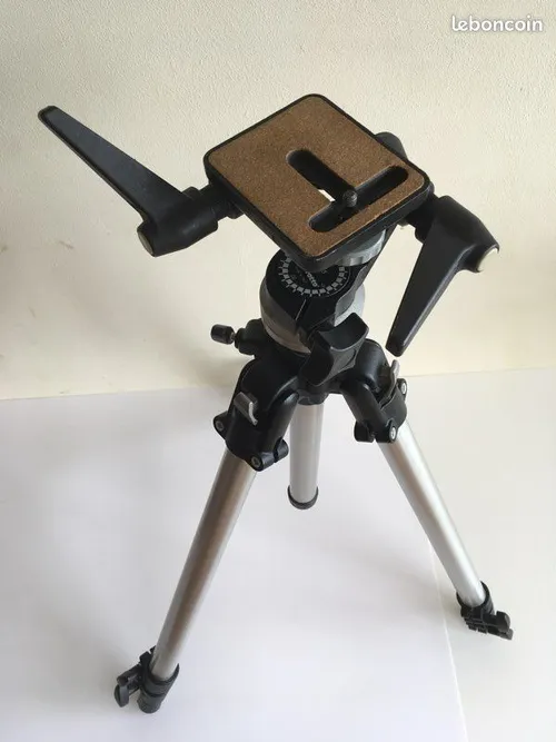 Trépied Manfrotto photo 190 avec tête #115