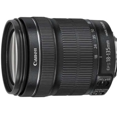 Objectif Canon EF-S 18-135mm f/3.5-5.6 IS STM