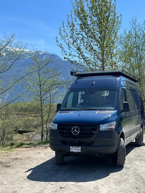 Cloudburst | Fully Equipped 2022 Mercedes 4x4 Sprinter Camper-Van