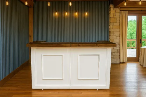 The Eleganza Bar