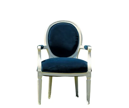 Clara Chair