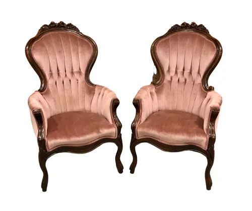 Sandra & Zelda Chair