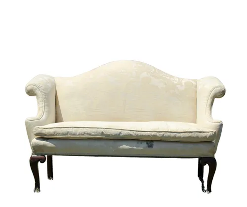 Ivy Settee