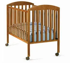 Wooden Cot / Cuna Madera