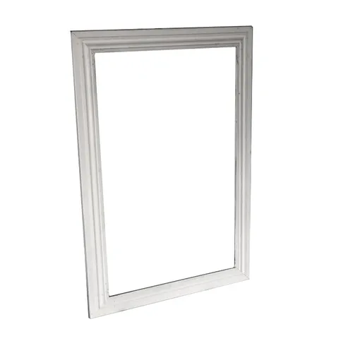 White Ridged Frame