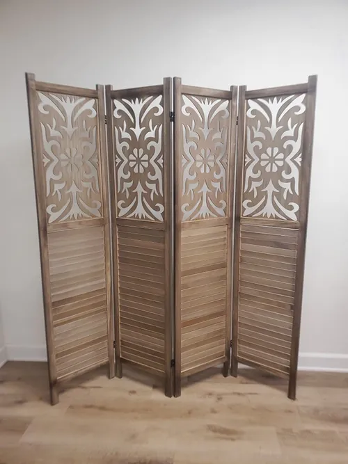 WALL DECOR: 4 panel divider background seating chart wood tone fleur-de-lis shutter