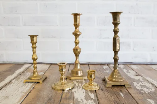 TABLESCAPE: Brass taper candle holders assortment (MAX 96)