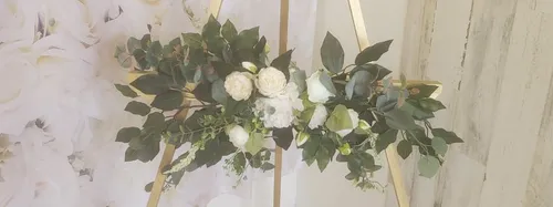 FLORAL SIGN SWAG: SWAG #1 for sign