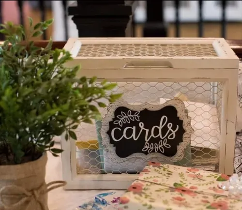 CARD BOX: white wire