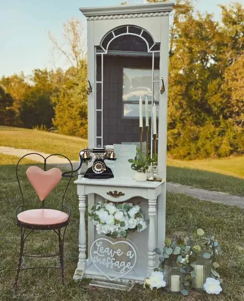 WALL DECOR: white mirrored hall tree table stand