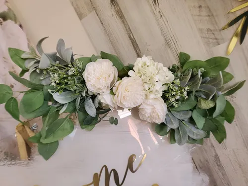 FLORAL SIGN SWAG: #3 ONE FOR SIGN (LIGHT GREEN)