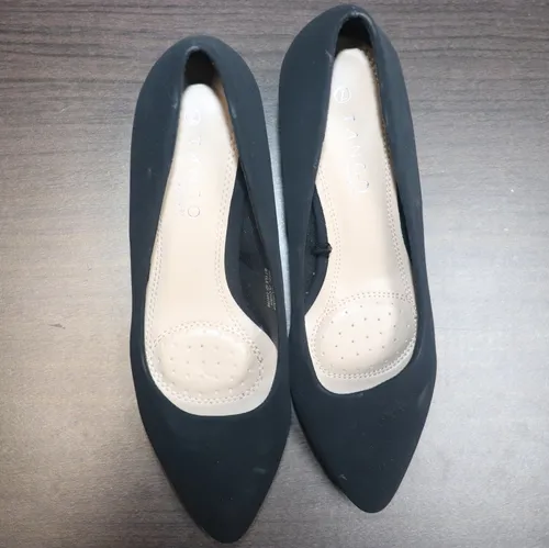 Female Black Suede Formal Shoes 01